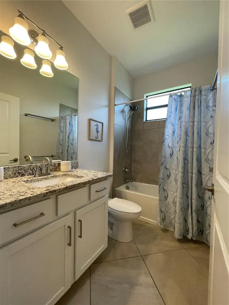 15950 Clear Skies Place Bradenton FL 34211