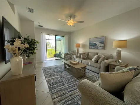 15950 Clear Skies Place Bradenton FL 34211