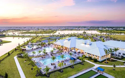 15950 Clear Skies Place Bradenton FL 34211
