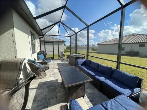 15950 Clear Skies Place Bradenton FL 34211