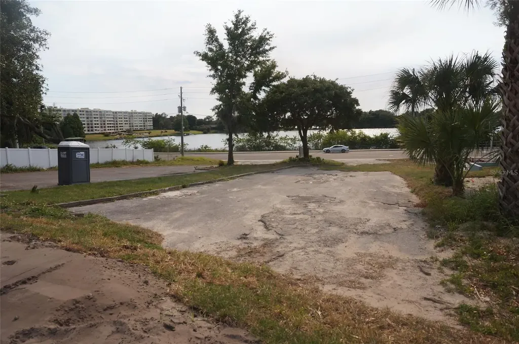 1620 6th Street NW Winter Haven FL 33884