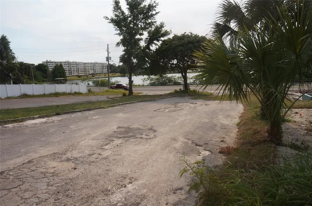 1620 6th Street NW Winter Haven FL 33884