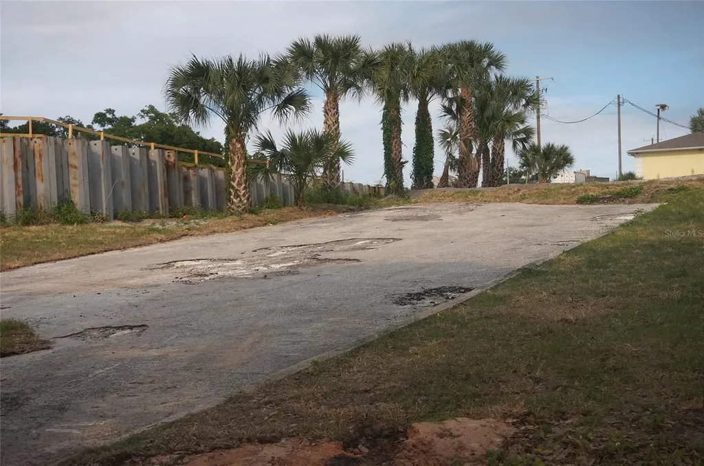 1620 6th Street NW Winter Haven FL 33884
