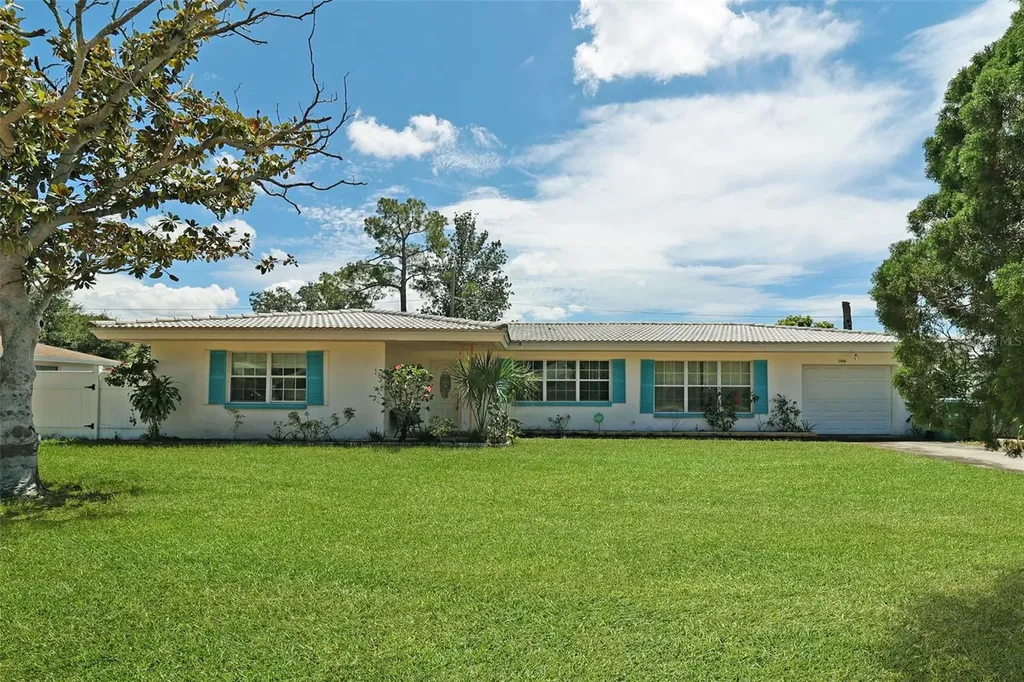 1449 Seabreeze Street Clearwater FL 33756
