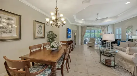 4870 Maymont Park Circle Bradenton FL 34203