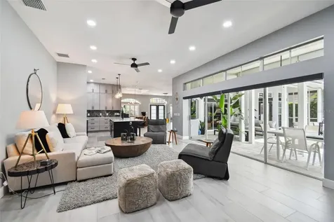 9810 Bay Island Drive Tampa FL 33615
