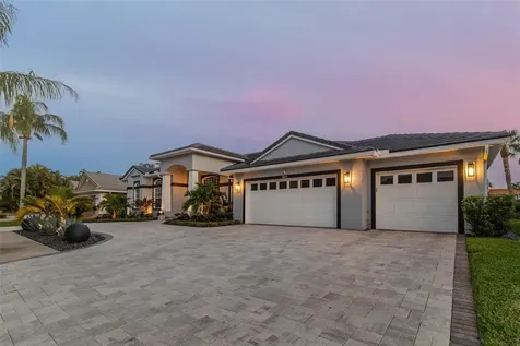 9810 Bay Island Drive Tampa FL 33615
