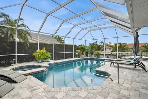 9810 Bay Island Drive Tampa FL 33615