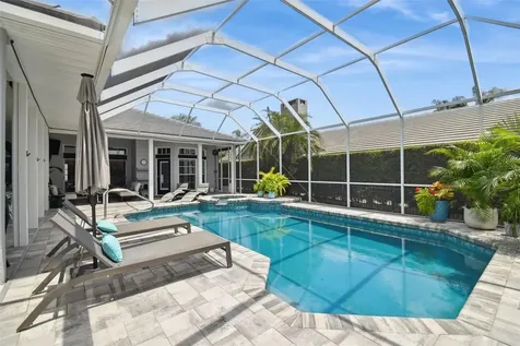 9810 Bay Island Drive Tampa FL 33615