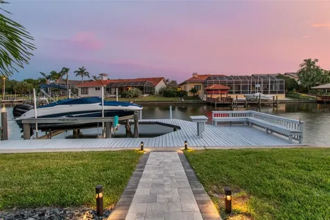9810 Bay Island Drive Tampa FL 33615