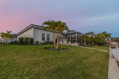 9810 Bay Island Drive Tampa FL 33615