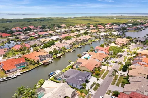 9810 Bay Island Drive Tampa FL 33615