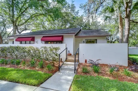 826 Oak Park Place Brandon FL 33511