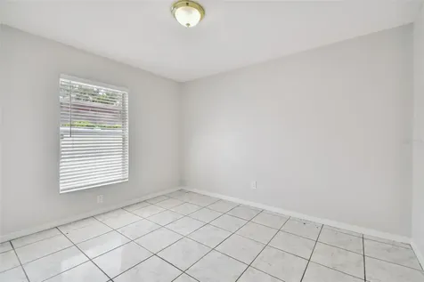 2112 E Navajo Avenue Tampa FL 33612