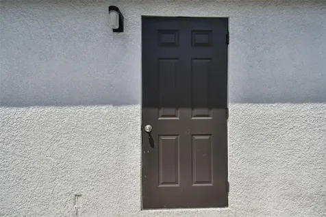 2112 E Navajo Avenue Tampa FL 33612