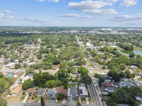 2112 E Navajo Avenue Tampa FL 33612