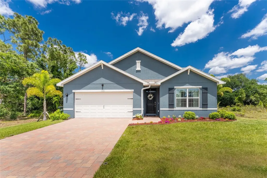 1266 Woodcrest Lane North Port FL 34286
