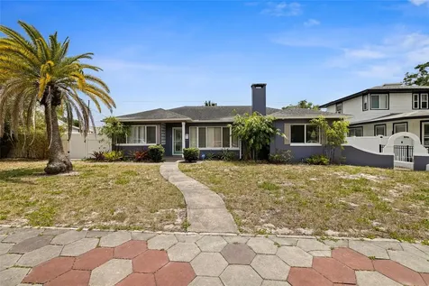 4024 1st Avenue N St Petersburg FL 33713