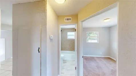 3721 40th Avenue N St Petersburg FL 33714