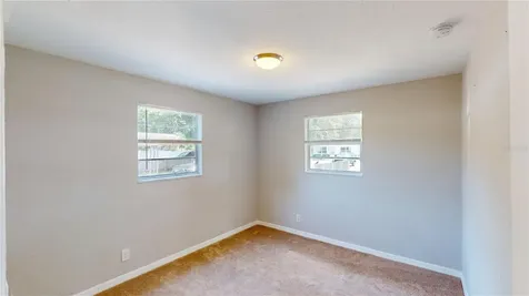 3721 40th Avenue N St Petersburg FL 33714