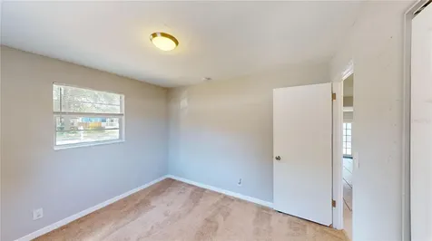 3721 40th Avenue N St Petersburg FL 33714