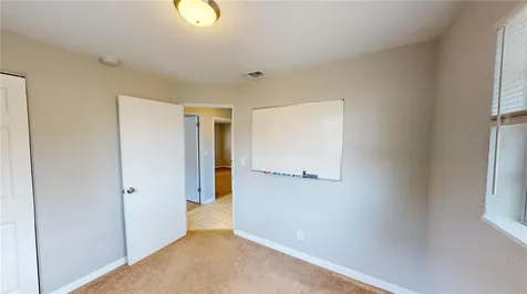 3721 40th Avenue N St Petersburg FL 33714