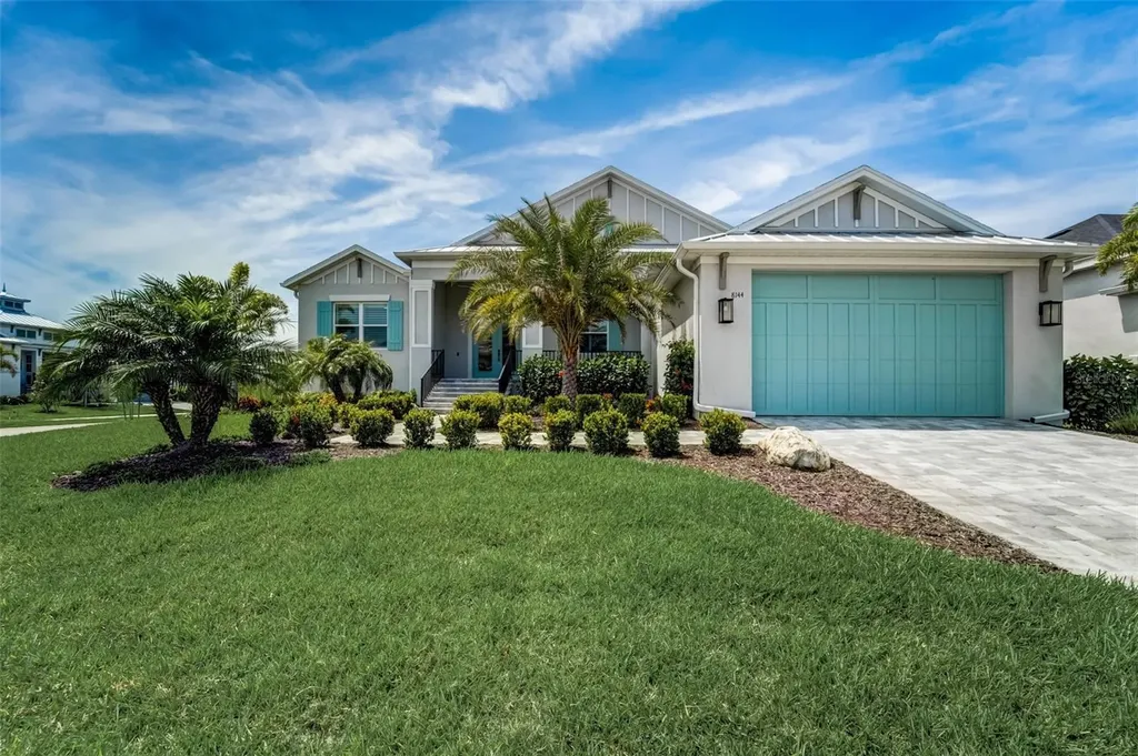 8144 37th Avenue Circle W Bradenton FL 34209