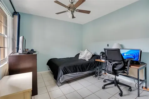 4414 Bar Harbor Drive Orlando FL 32821