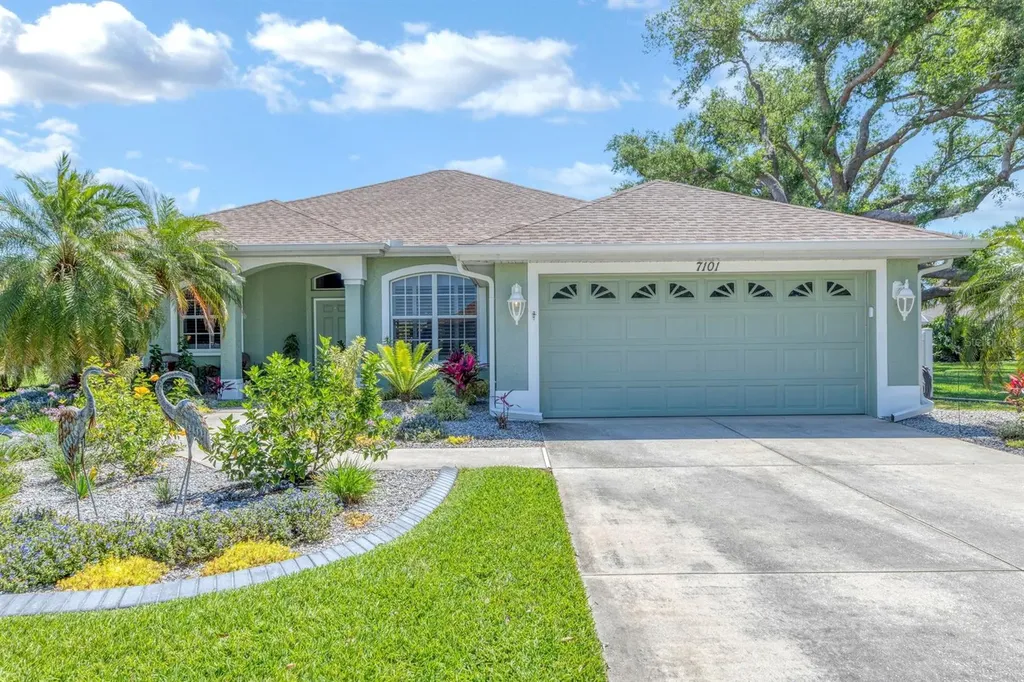 7101 Dogwood Court North Port FL 34287