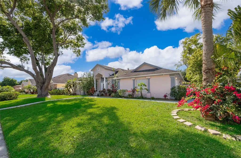 8438 Sunsprite Court Orlando FL 32818