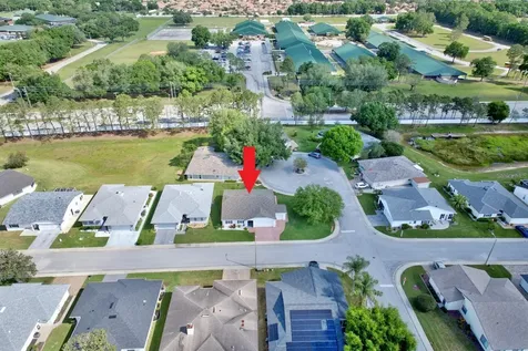 2205 Mission Hills Drive Lakeland FL 33810