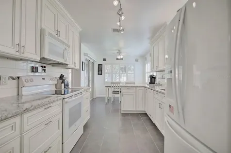 2205 Mission Hills Drive Lakeland FL 33810
