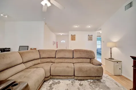 2205 Mission Hills Drive Lakeland FL 33810