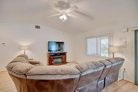 2205 Mission Hills Drive Lakeland FL 33810