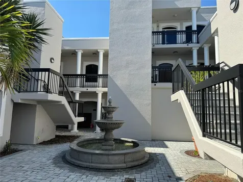 15434 N Florida Avenue Tampa FL 33613