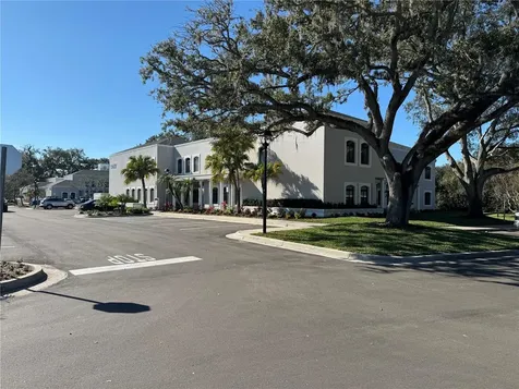 15434 N Florida Avenue Tampa FL 33613