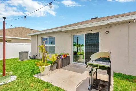 1336 Ocean Spray Drive Ruskin FL 33570