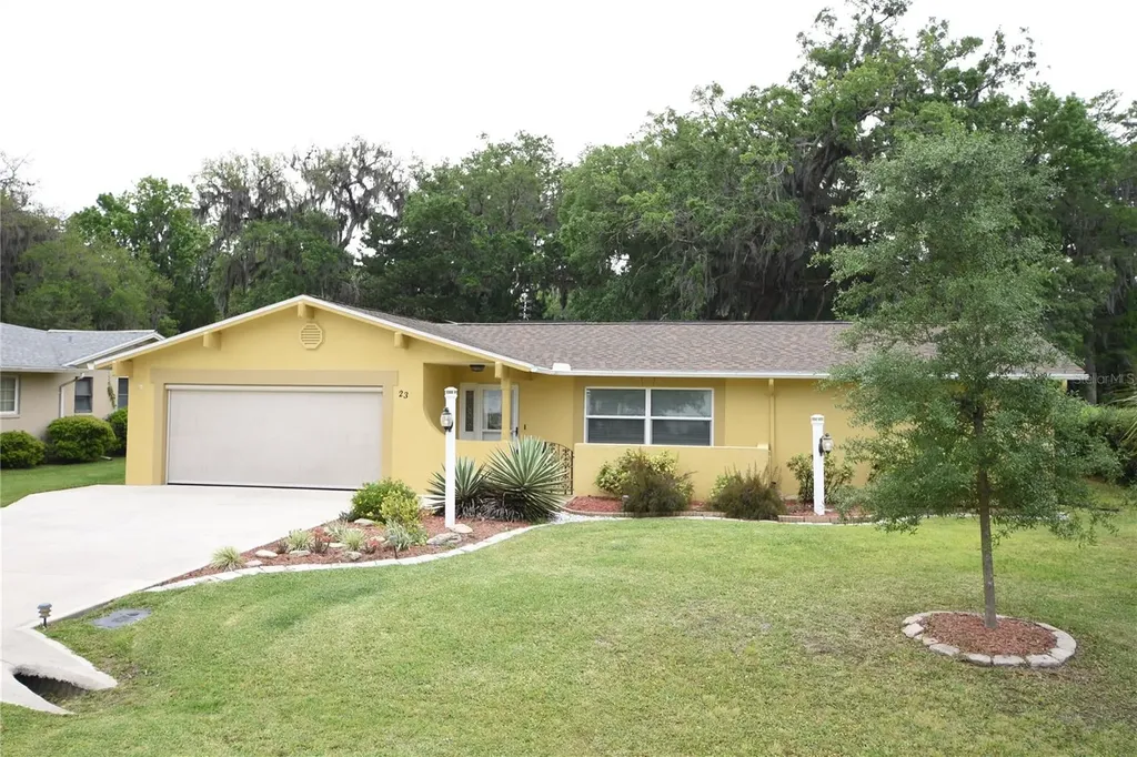 23 Courtney Place Palm Coast FL 32137