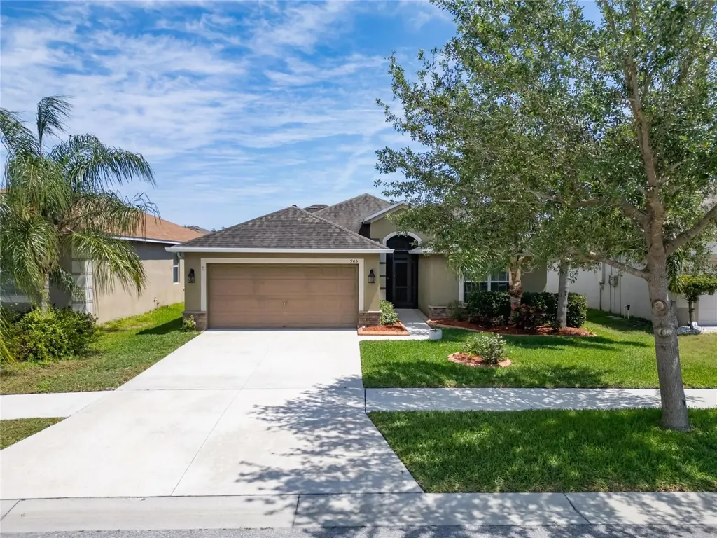 905 Peregrine Hill Place Ruskin FL 33570