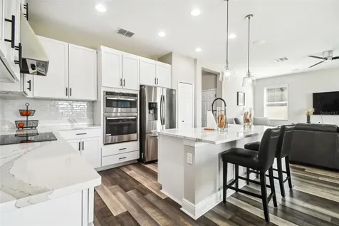 19141 Leonard Road Lutz FL 33558
