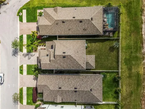 19141 Leonard Road Lutz FL 33558