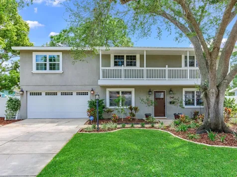 8437 15th Way N St Petersburg FL 33702