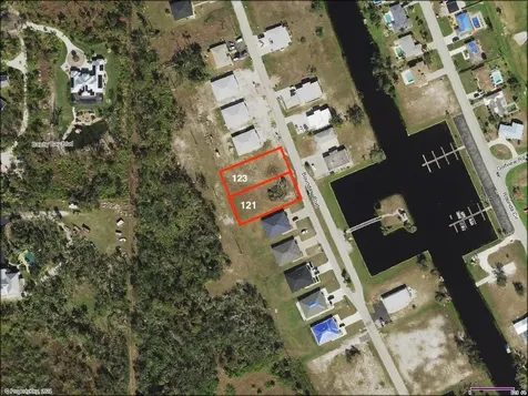 121 & 123 Boundary Boulevard Rotonda West FL 33947