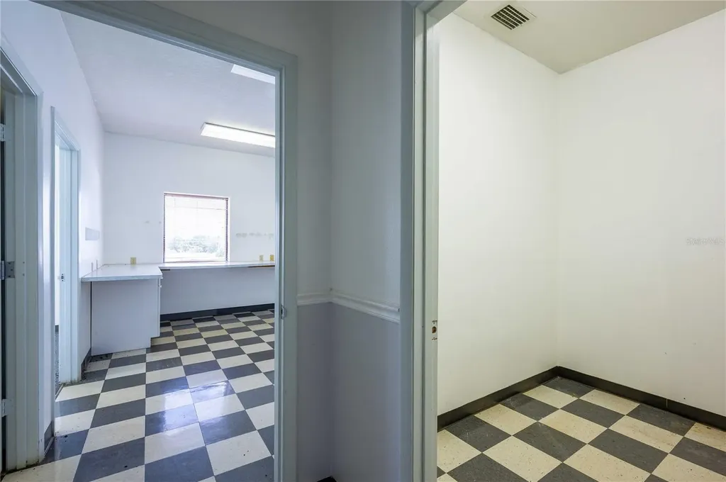 37802 Medical Arts Court Zephyrhills FL 33541