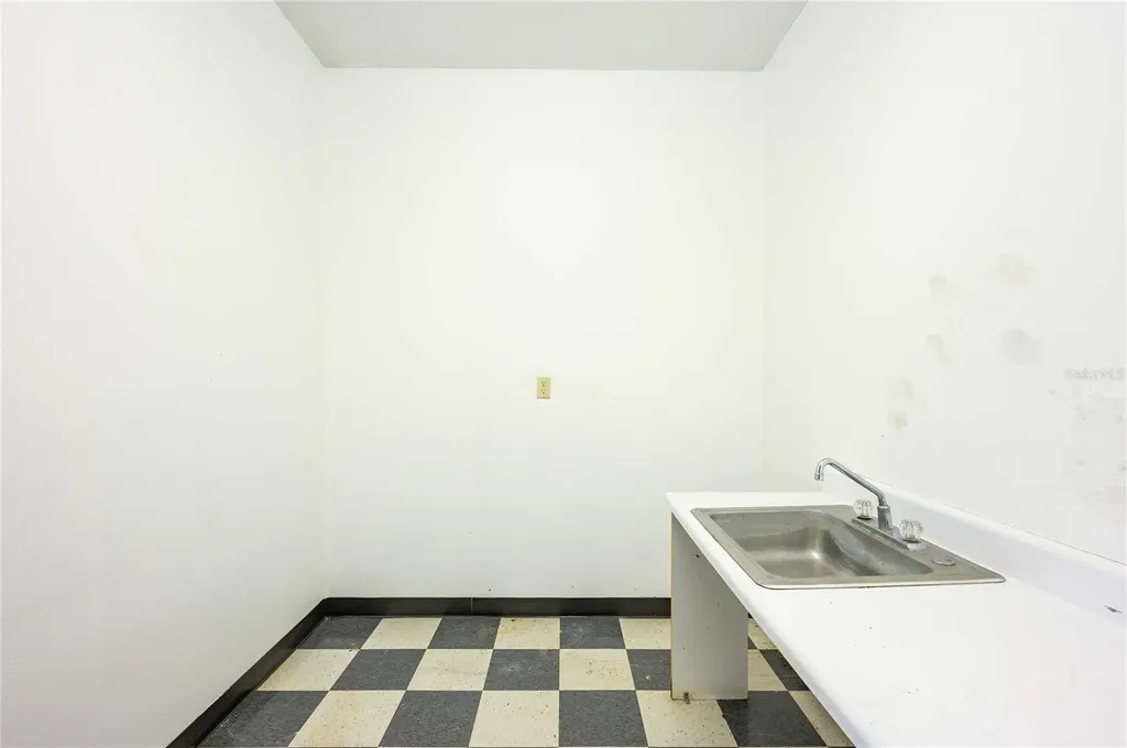 37802 Medical Arts Court Zephyrhills FL 33541