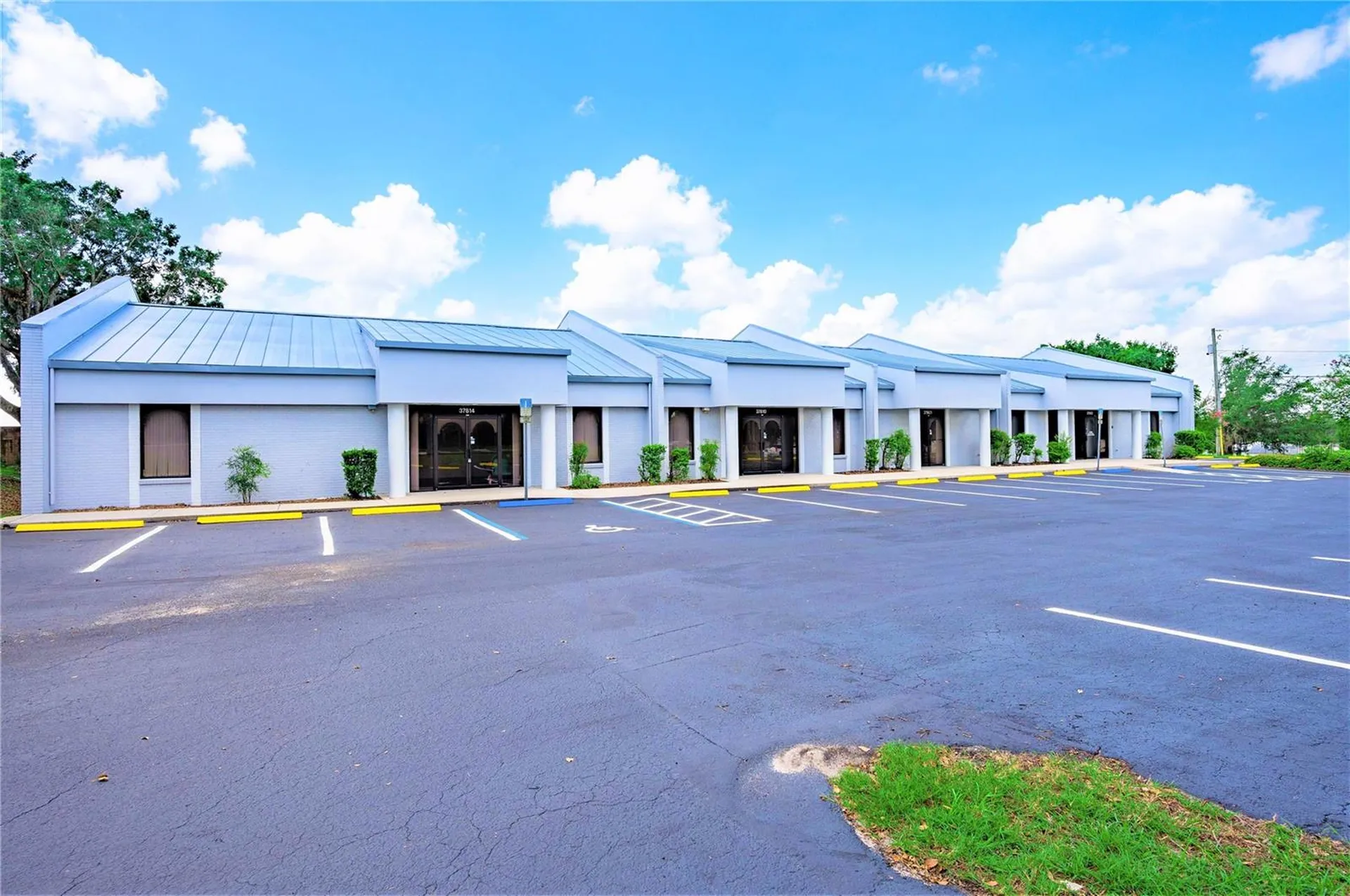 37802 Medical Arts Court Zephyrhills FL 33541