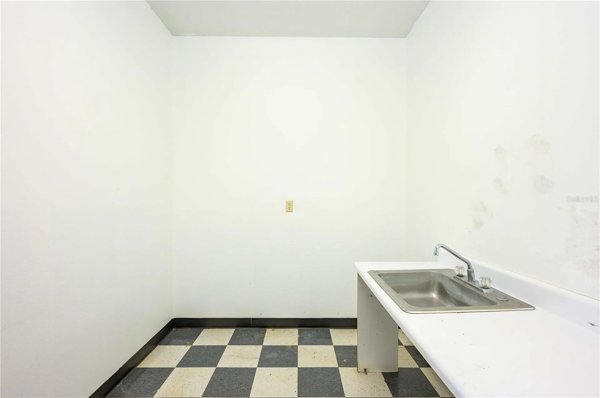 37802 Medical Arts Court Zephyrhills FL 33541