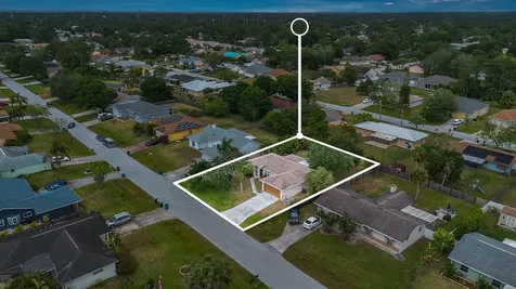 985 Elmsford Street NW Palm Bay FL 32907