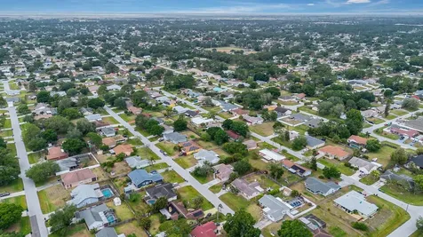 985 Elmsford Street NW Palm Bay FL 32907