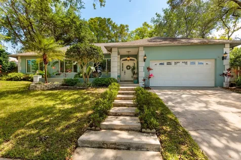 2415 Indian Trail E Palm Harbor FL 34683